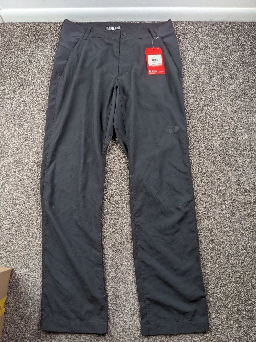 NWT North Face Blazer Pants 100% Nylon 32x32 Hiking Lightweight